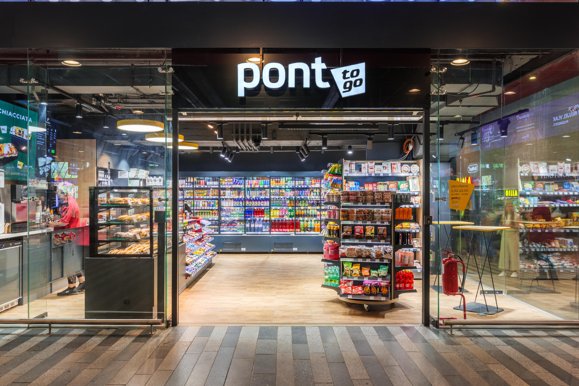 Vstup do prodejny PONT to go